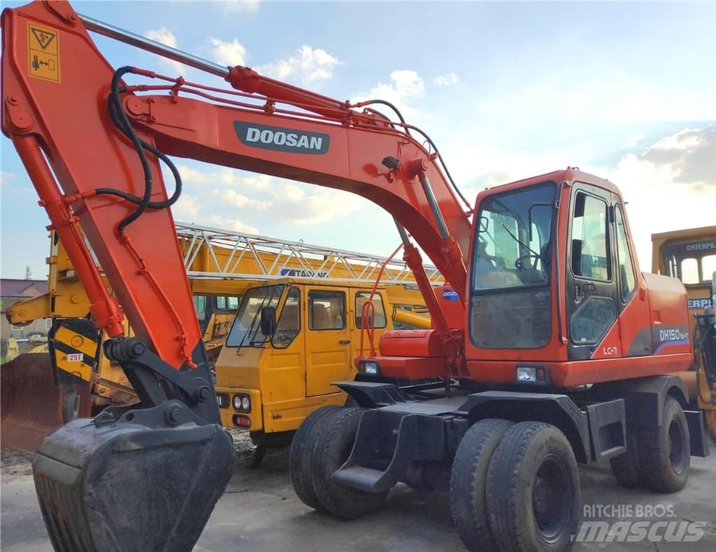 Doosan DH150W Pyöräkaivukoneet