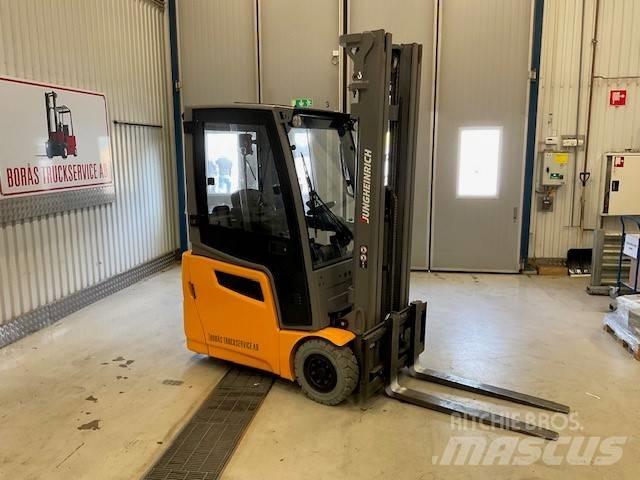 Jungheinrich EFG 215 Sähkötrukit
