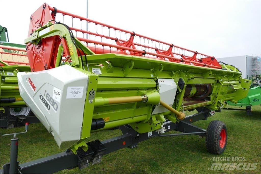 CLAAS Cerio 680 Hakkuupäät