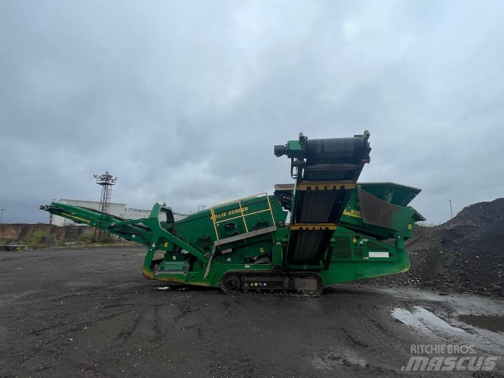 McCloskey R105 Seulat