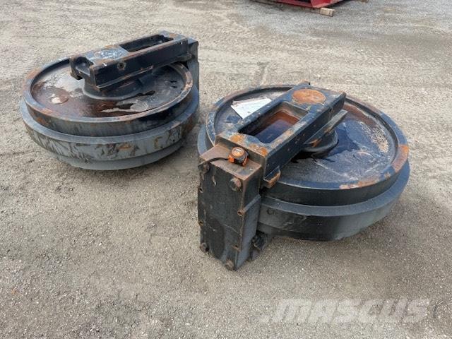 CAT 6020 NEW IDLER Ketjut, telat ja alustat