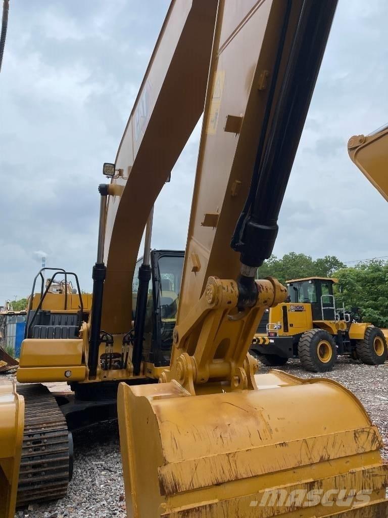 CAT 323GX Midikaivukoneet 7t - 12t