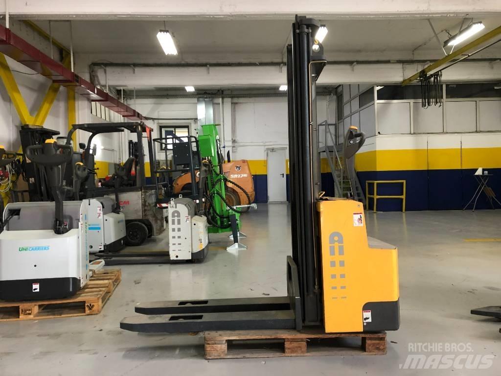 Atlet CSH 125 Ajettavat pinoamisvaunut