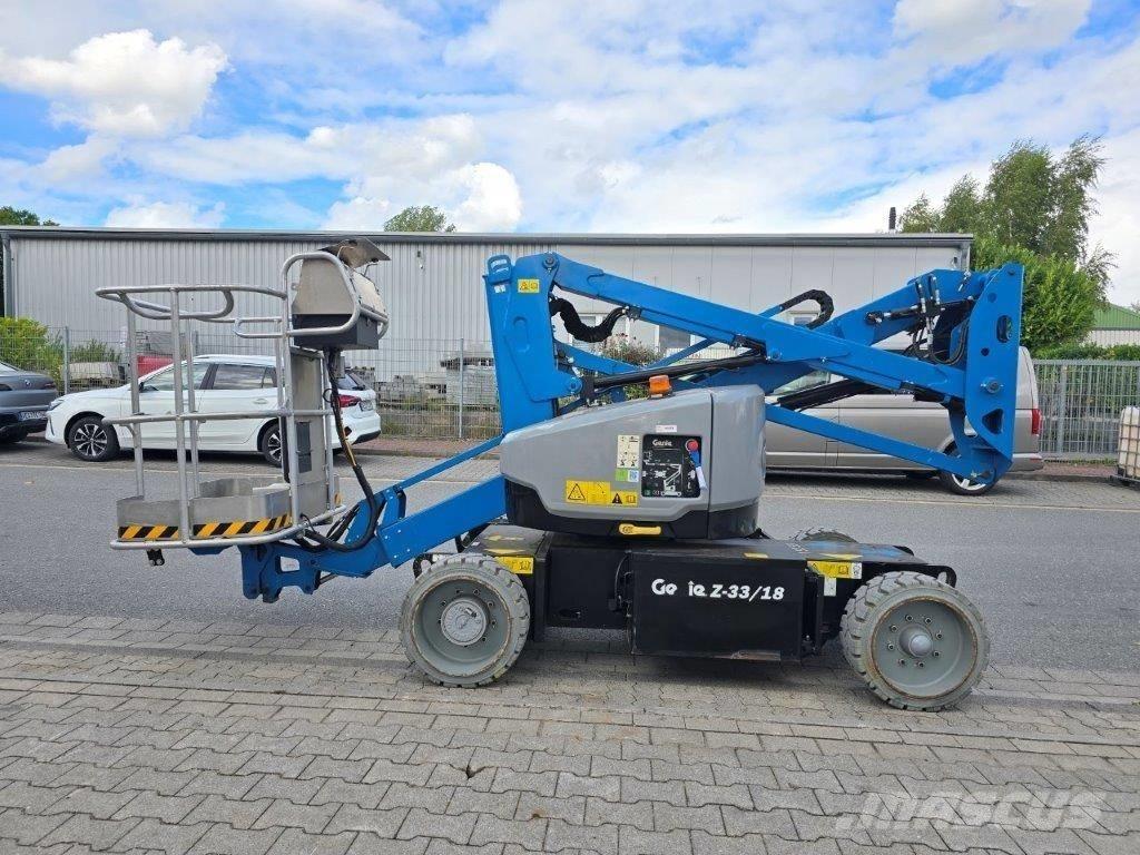 Genie Z 33/18 Kuukulkijat
