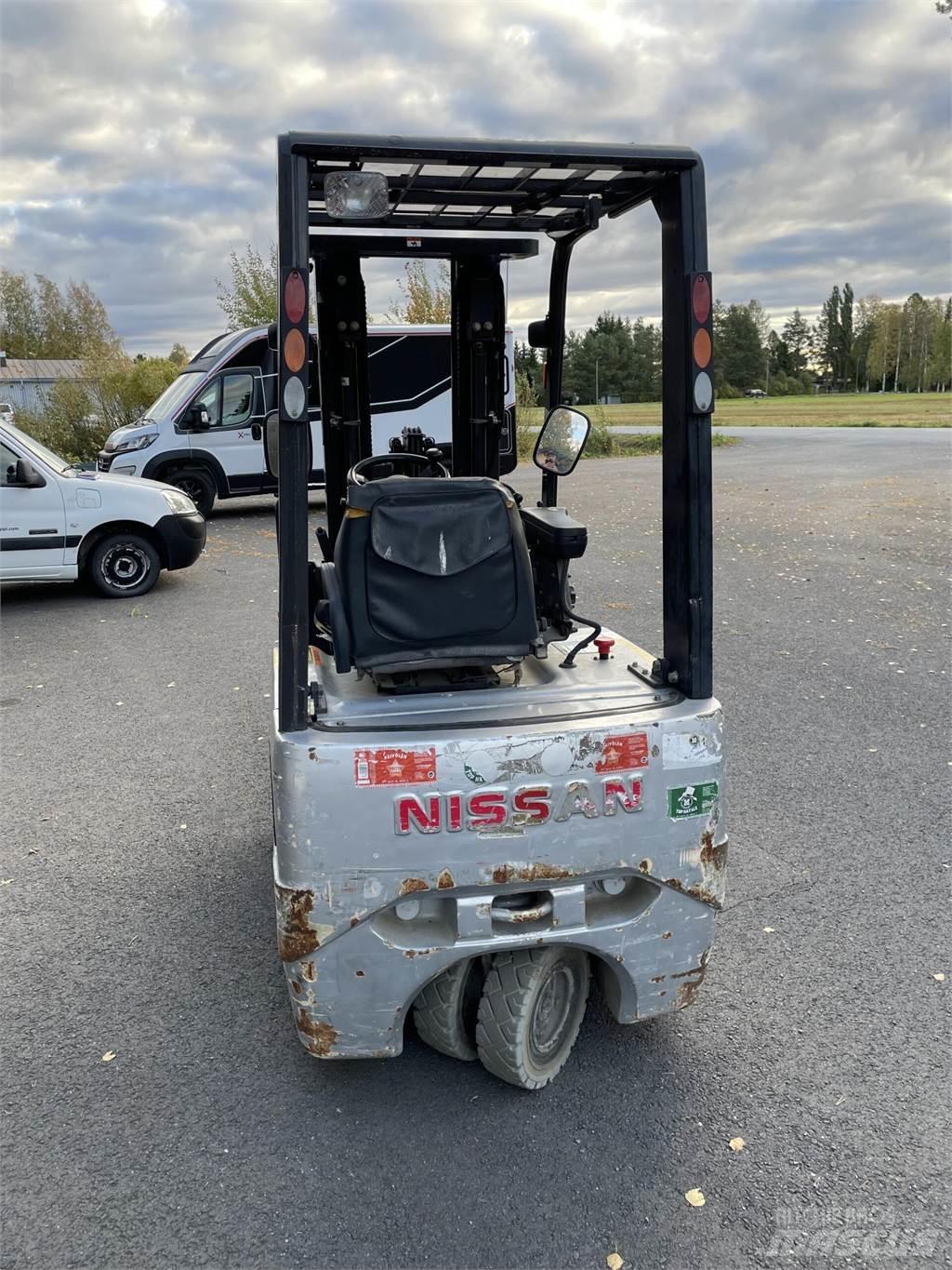 Nissan 15 Sähkötrukit