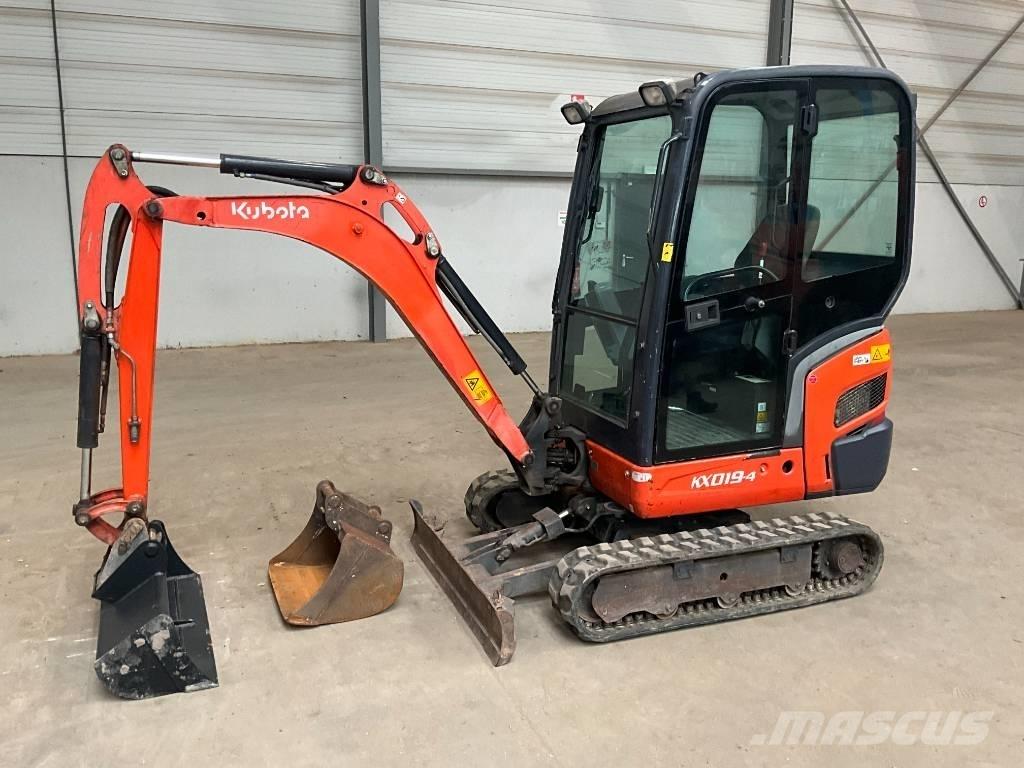 Kubota KX 019-4 Minikaivukoneet < 7t