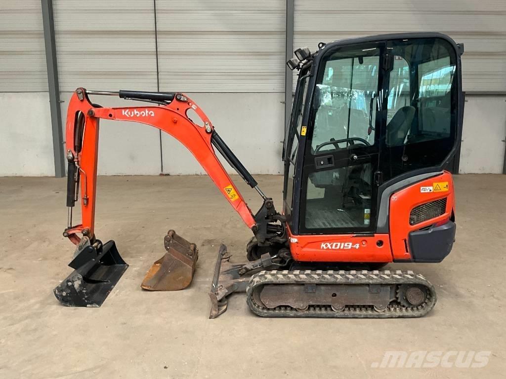 Kubota KX 019-4 Minikaivukoneet < 7t