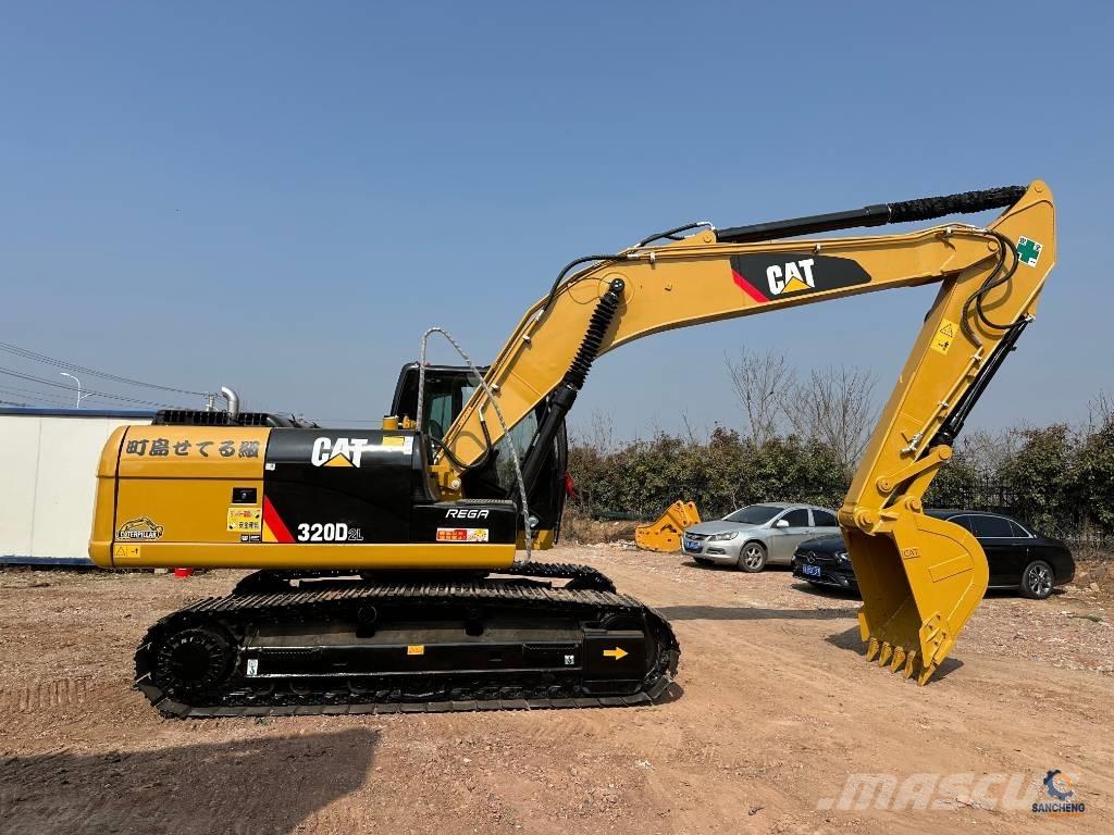 CAT 320 D Telakaivukoneet