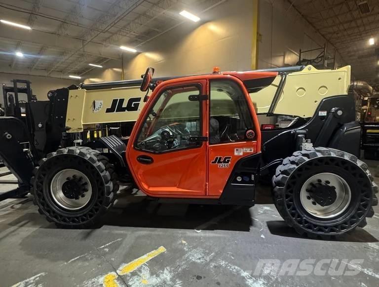 JLG 1255 Kurottajat