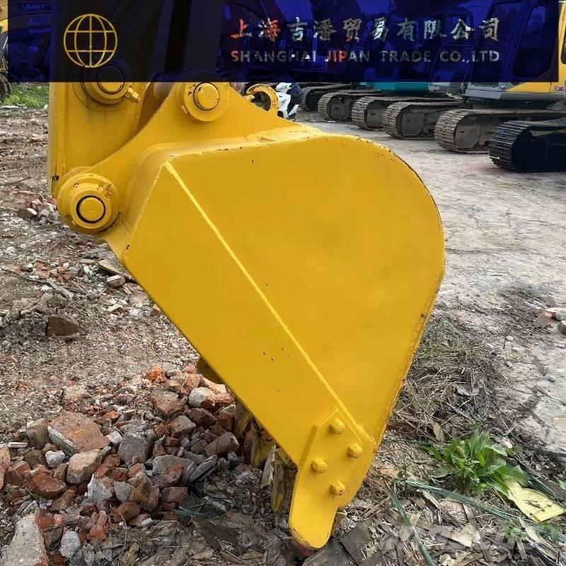 Komatsu PC 138 US Telakaivukoneet