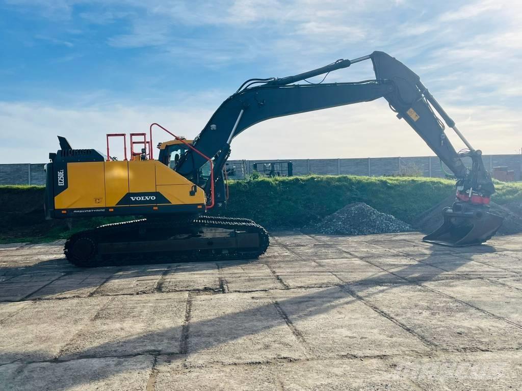 Volvo EC 250 EL Telakaivukoneet