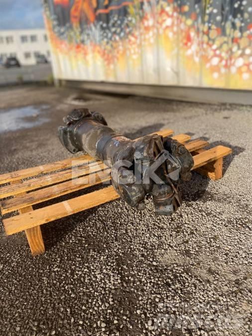 Komatsu Cardan Maansiirtoautot