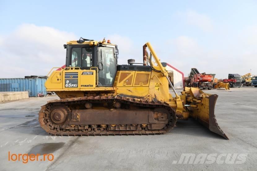 Komatsu D 65 PX-18 Telaketjupuskutraktorit