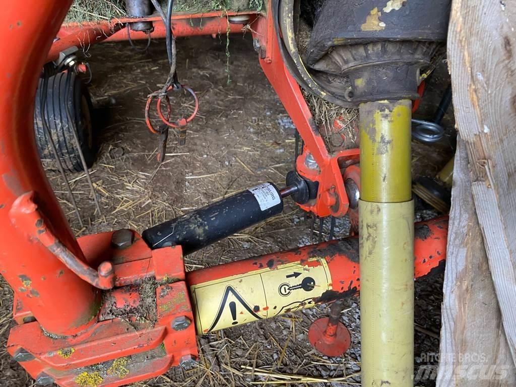 Kuhn GA3501 Karhottimet