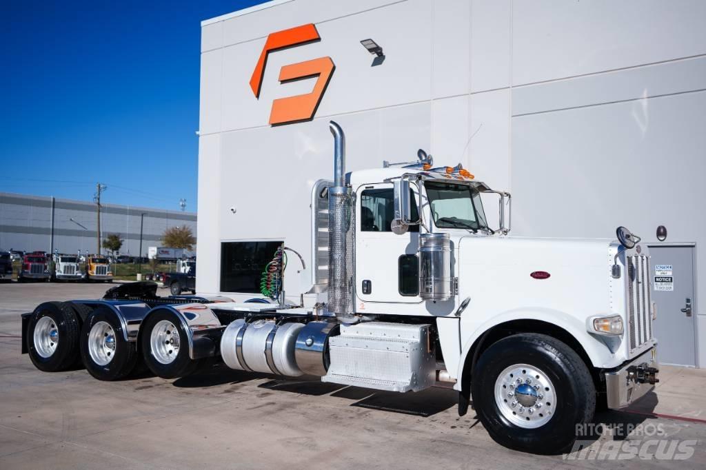 Peterbilt 388 Vetopöytäautot