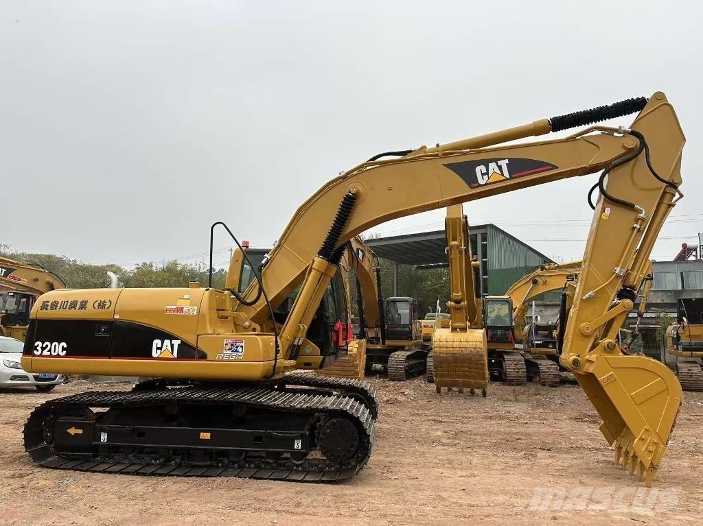 CAT 320C Telakaivukoneet