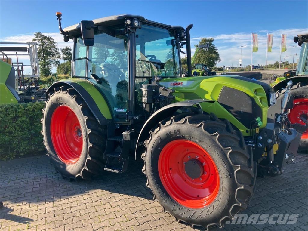 CLAAS Axos 3.120 Traktorit