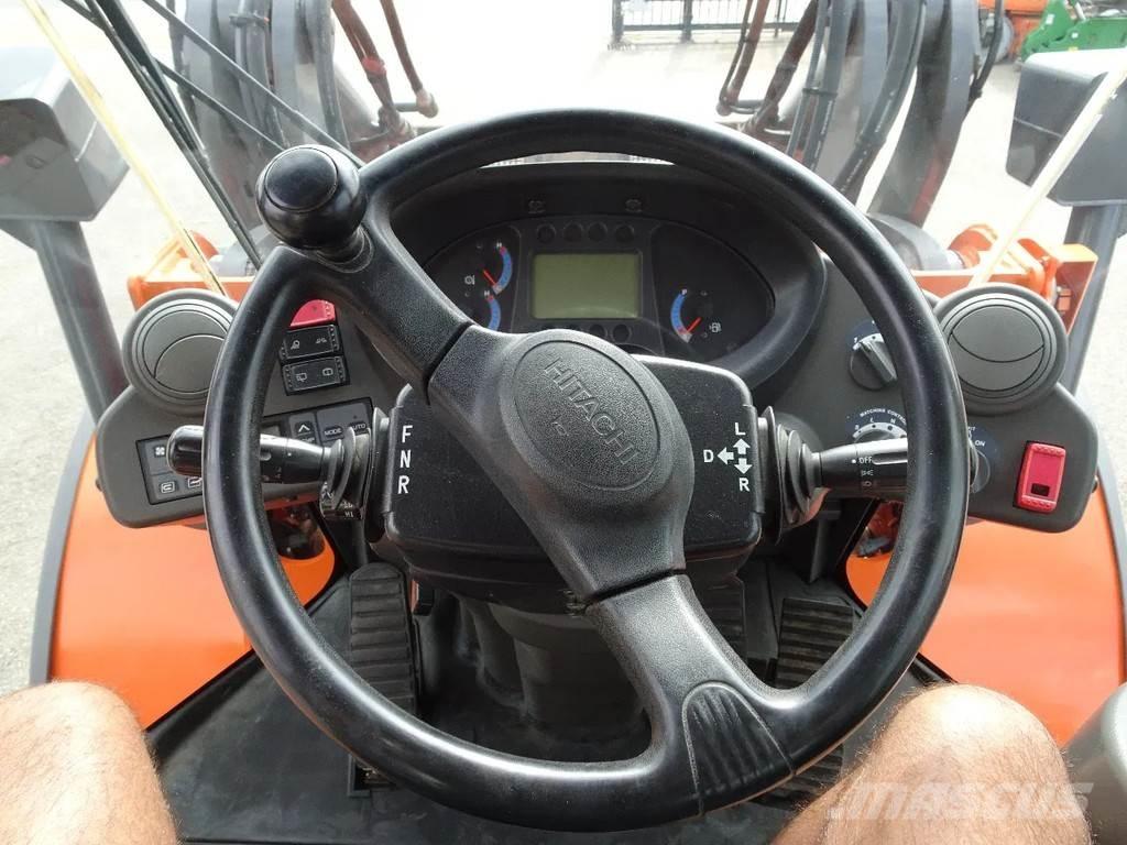 Hitachi ZW150 Pyöräkuormaajat