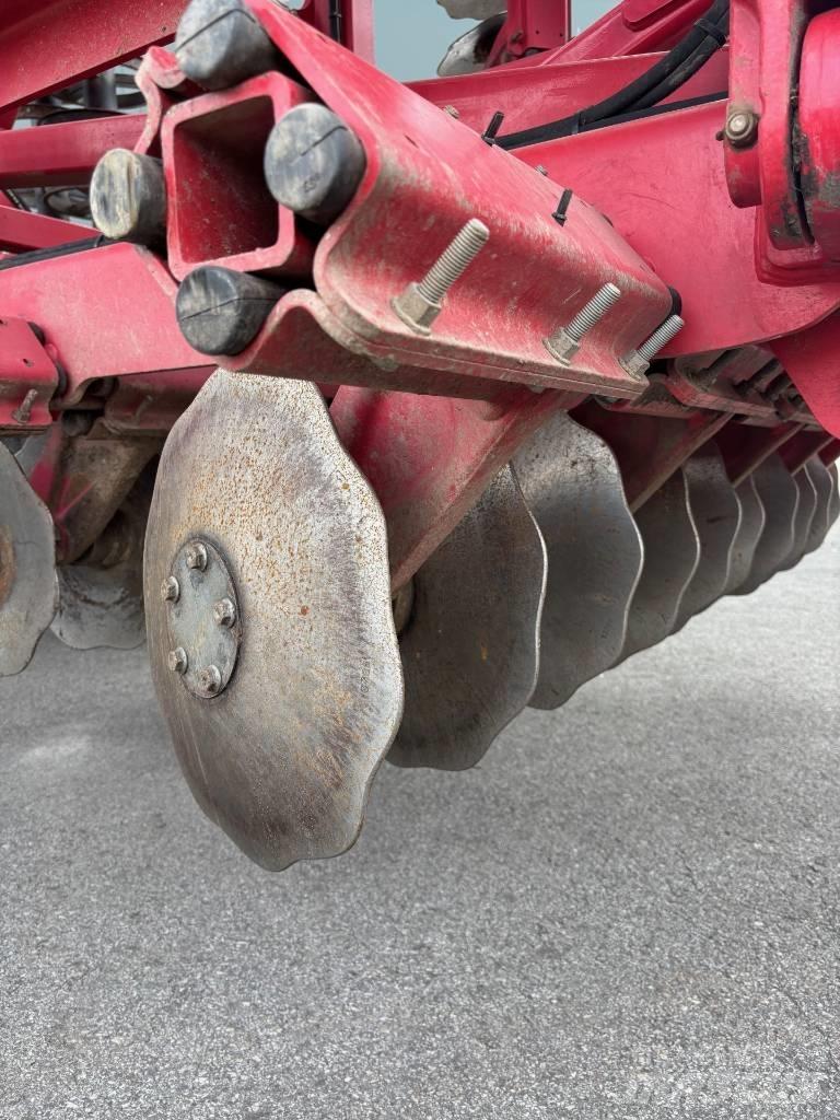 Horsch Joker 10 RT Kiekkomultaimet ja lautasäkeet