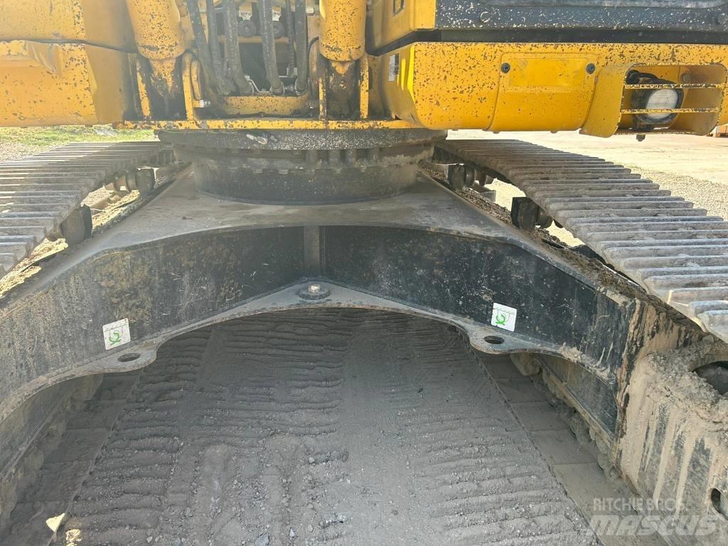 Komatsu PC 210 NLC-8 Telakaivukoneet