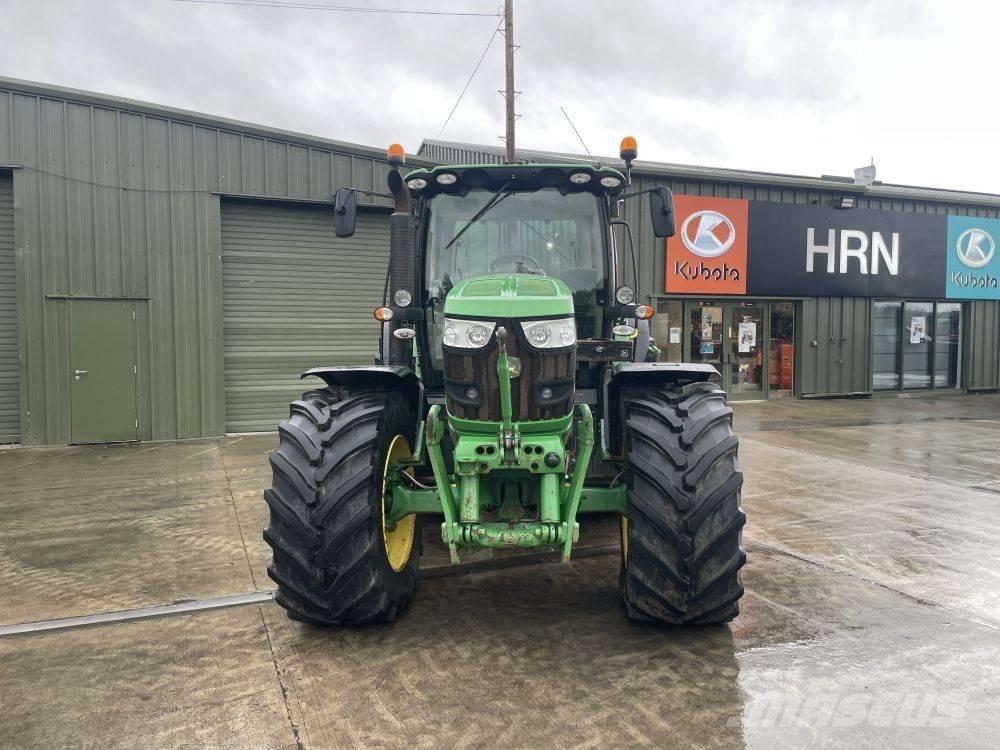 John Deere 6150 R Traktorit