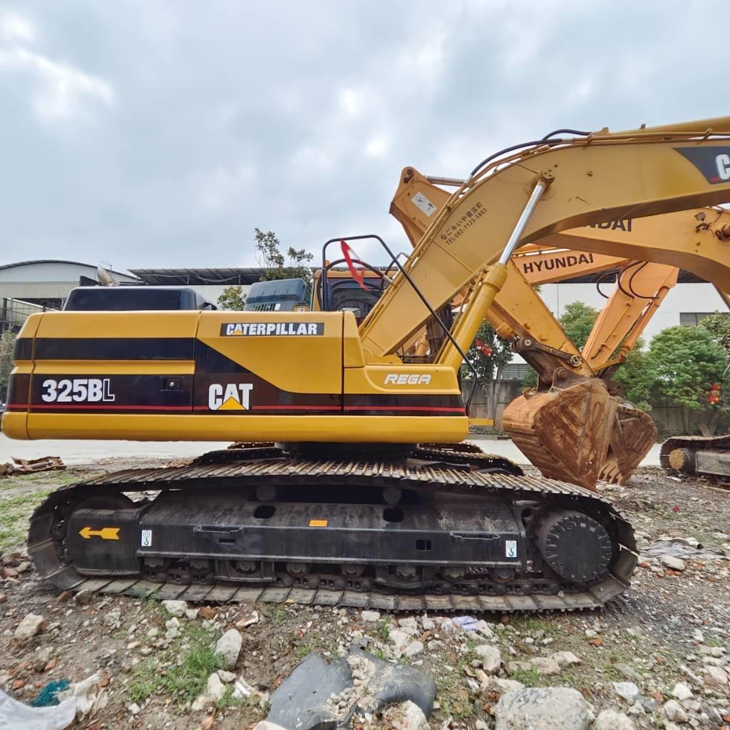 CAT 325 B L Telakaivukoneet