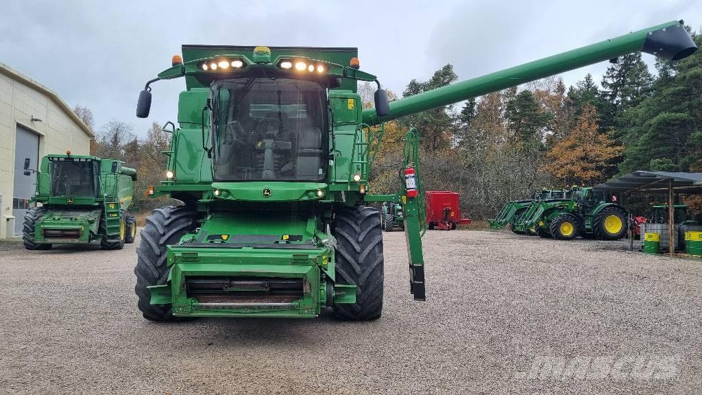 John Deere T 670 i Leikkuupuimurit