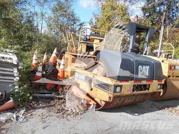 CAT CB-534C Yksivalssijyrät