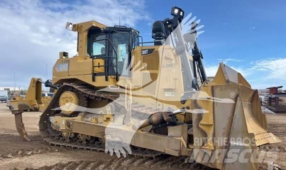 CAT D9T Telaketjupuskutraktorit