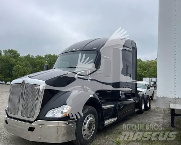 Kenworth T680 Vetopöytäautot