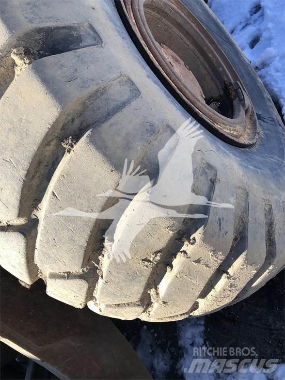 Komatsu WA420 Pyöräkuormaajat