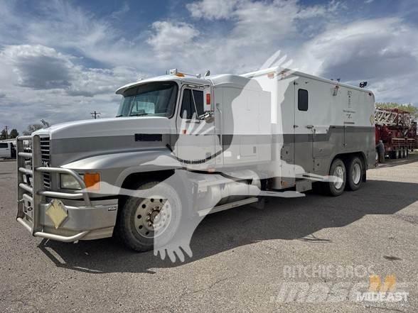 Mack CH613 Muut koneet