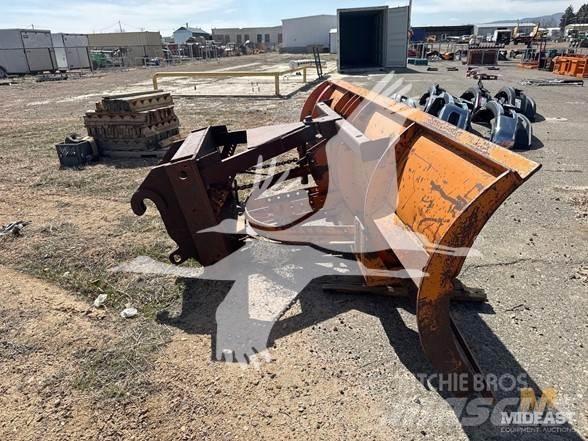  SNOW PLOW Muut koneet