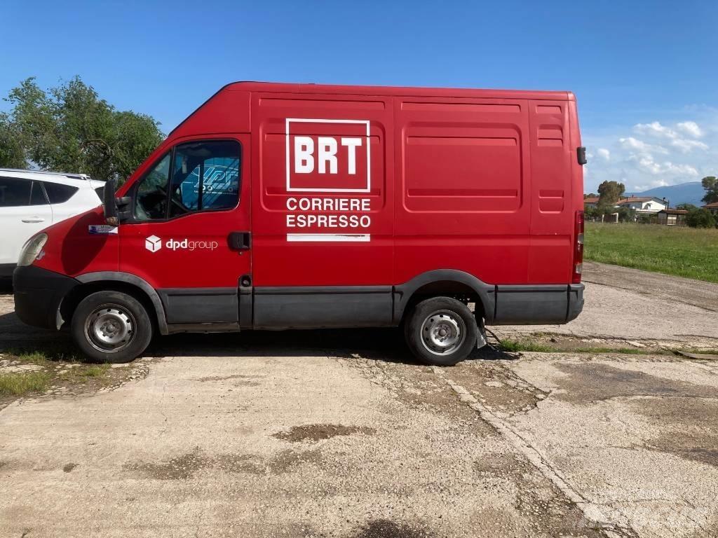 Iveco 35S Pakettiautot