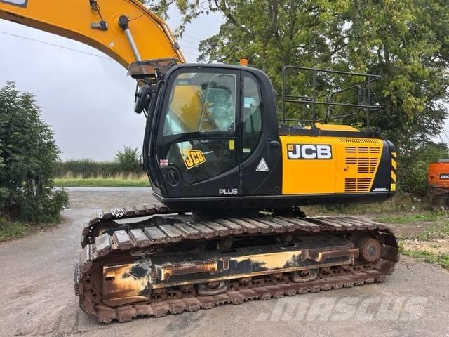 JCB JS 220 LC Telakaivukoneet