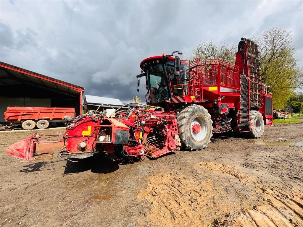 Holmer T4-30 Juurikkaannostokoneet