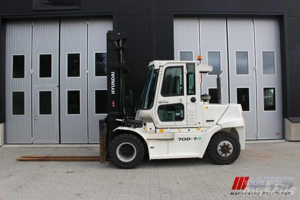Hyundai 70 D-7 A Dieseltrukit