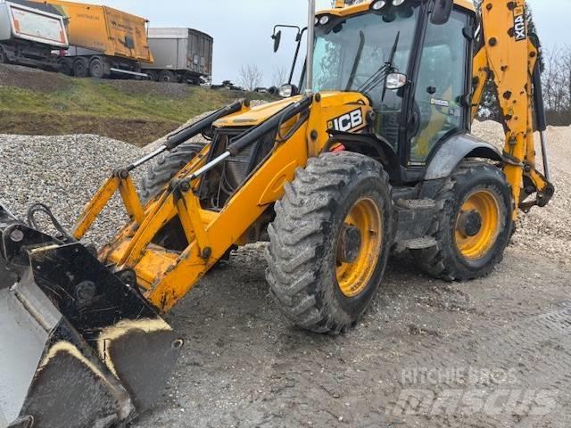 JCB 4 CX Kaivurikuormaajat