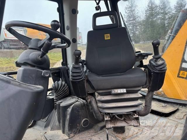 JCB 4 CX Kaivurikuormaajat