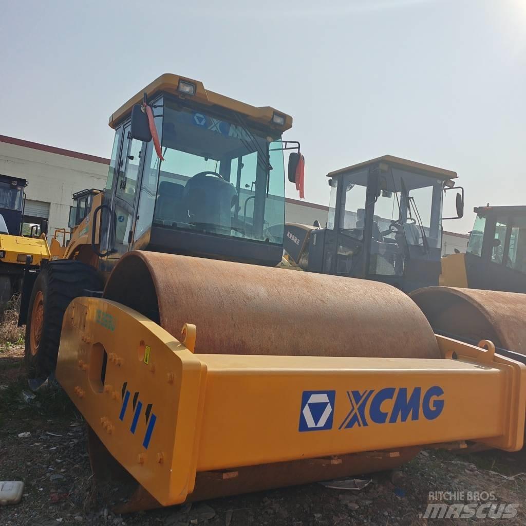 XCMG XS 263 J Yksivalssijyrät