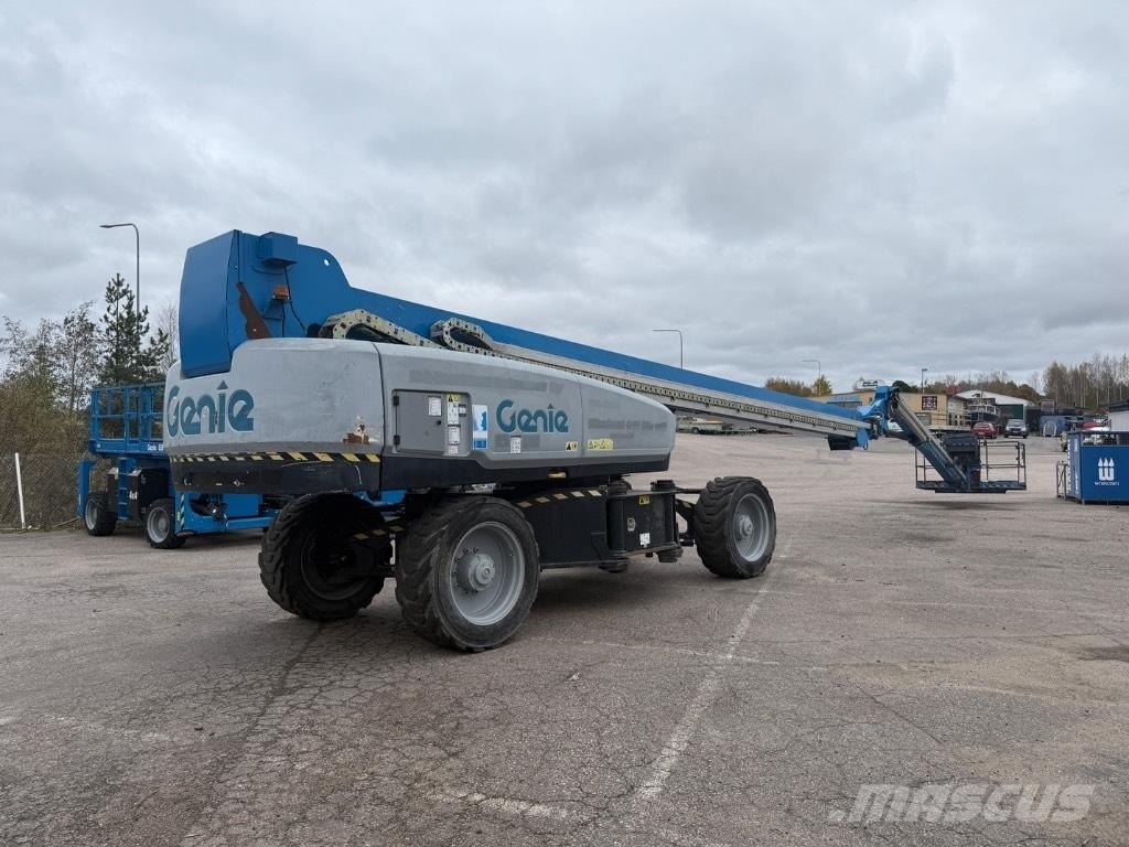 Genie SX 135 XC Kuukulkijat