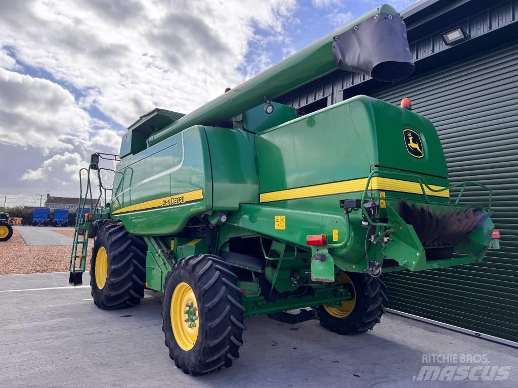 John Deere T 560 i Leikkuupuimurit