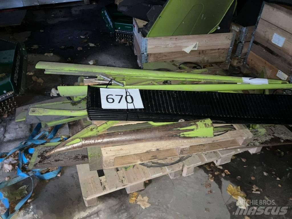 CLAAS Lexion 670 Leikkuupuimurit