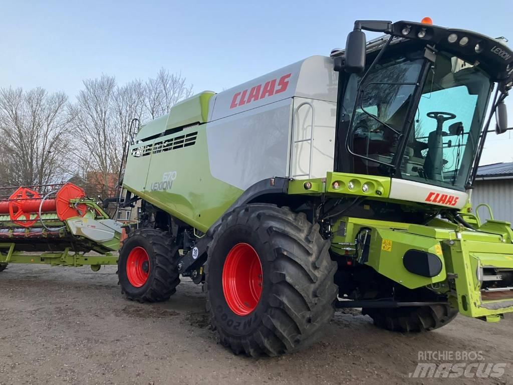 CLAAS Lexion 670 Leikkuupuimurit