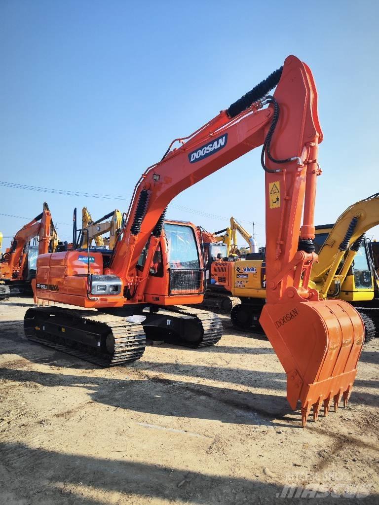 Doosan dx150 Telakaivukoneet
