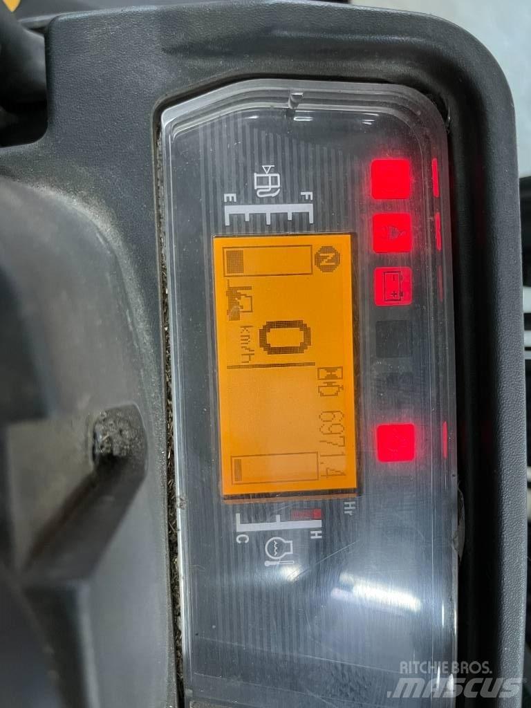 CAT DP 30 N Dieseltrukit