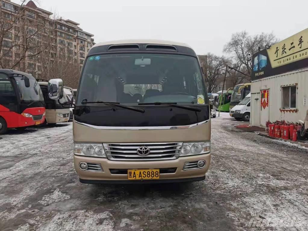 Toyota Coaster Bus Minibussit