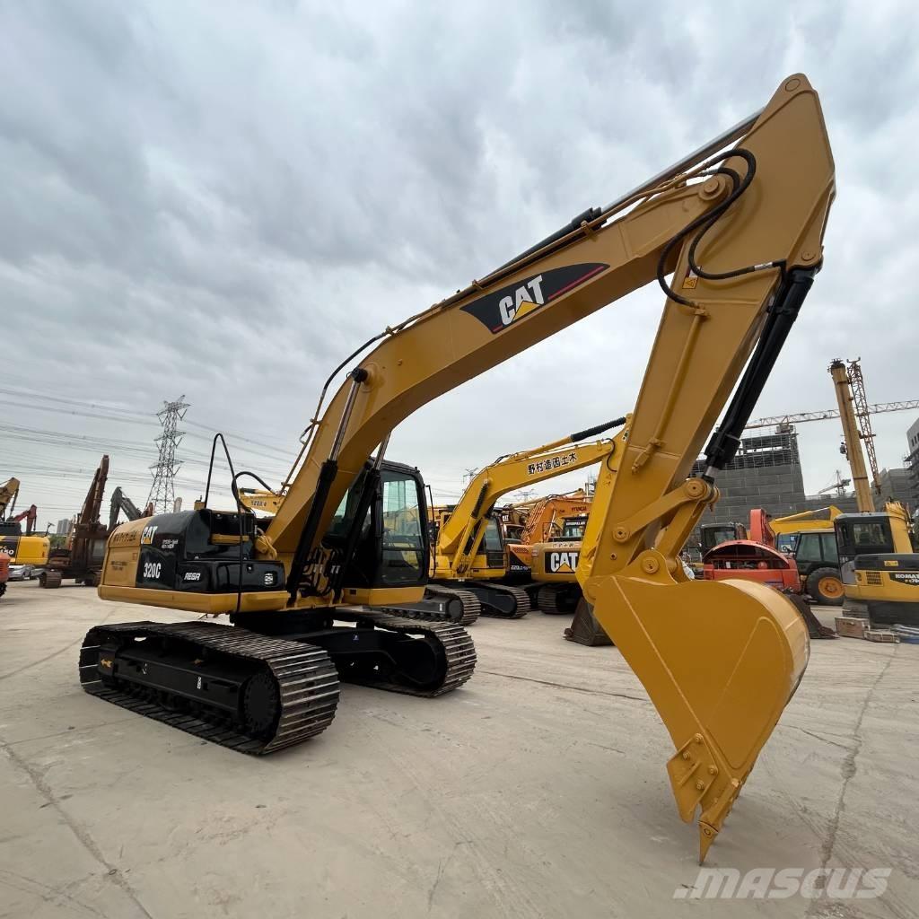 CAT 320 C Telakaivukoneet