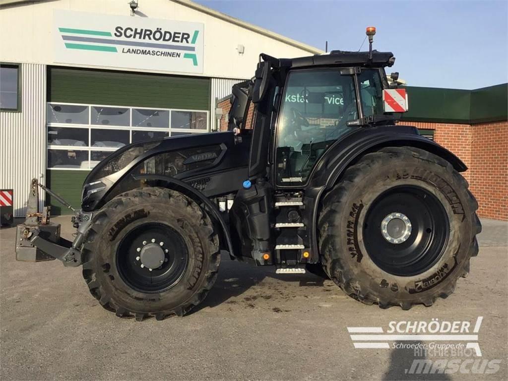 Valtra Q 305 Traktorit