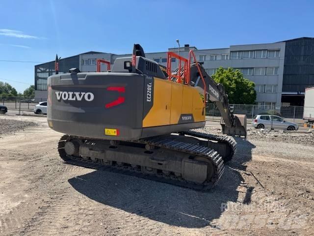 Volvo EC220EL Telakaivukoneet